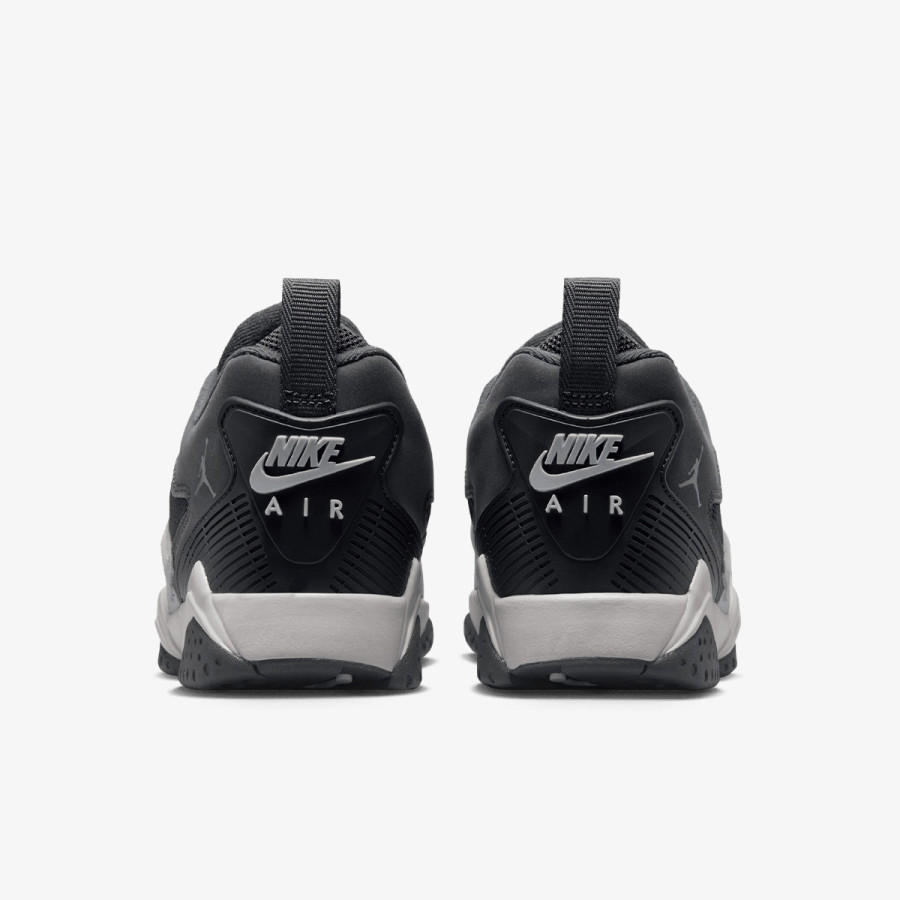 NIKE Patike Air Jordan 7 RM 