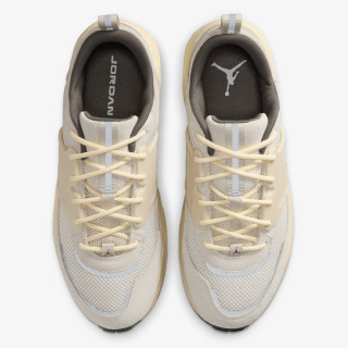 NIKE Patike Jordan Trunner 